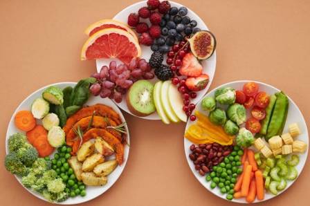 A healthy, colorful meal with fresh vegetables and fruits health care